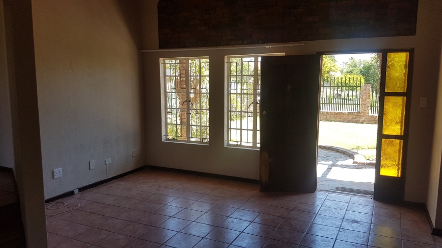 To Let 3 Bedroom Property for Rent in Morelig Free State